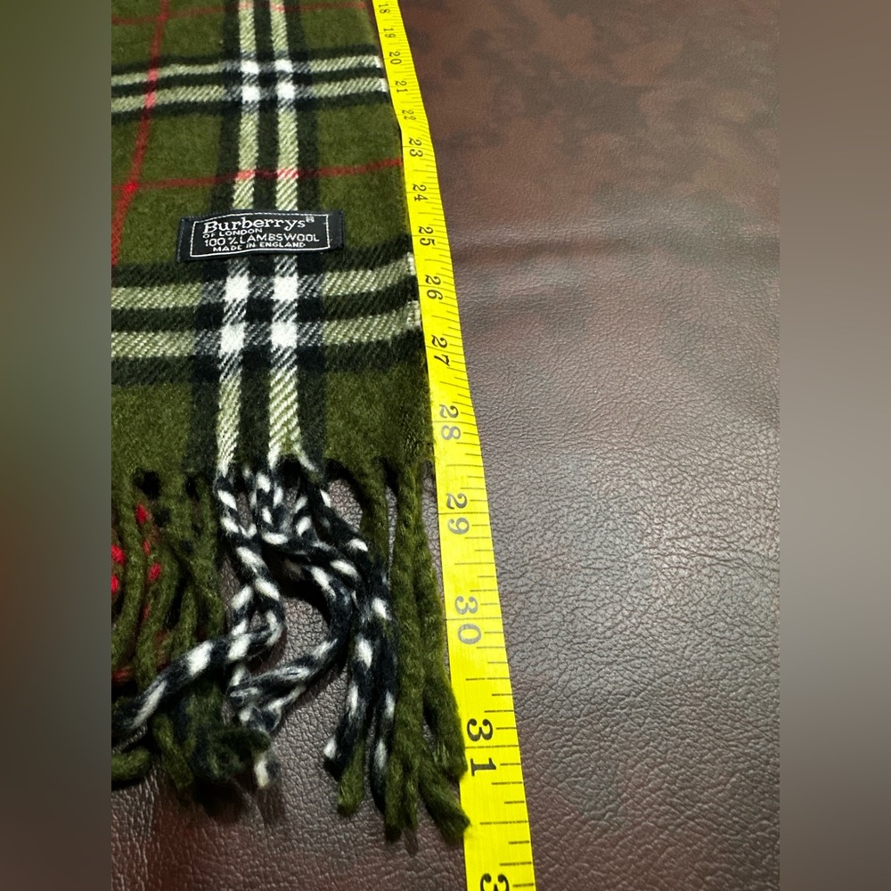 Burberrys Olive Green Plaid Lambswool Scarf (Unisex) - Picture 8 of 8